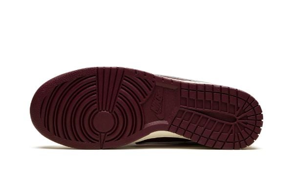 DUNK LOW PRM "Valentine's Day 2023"