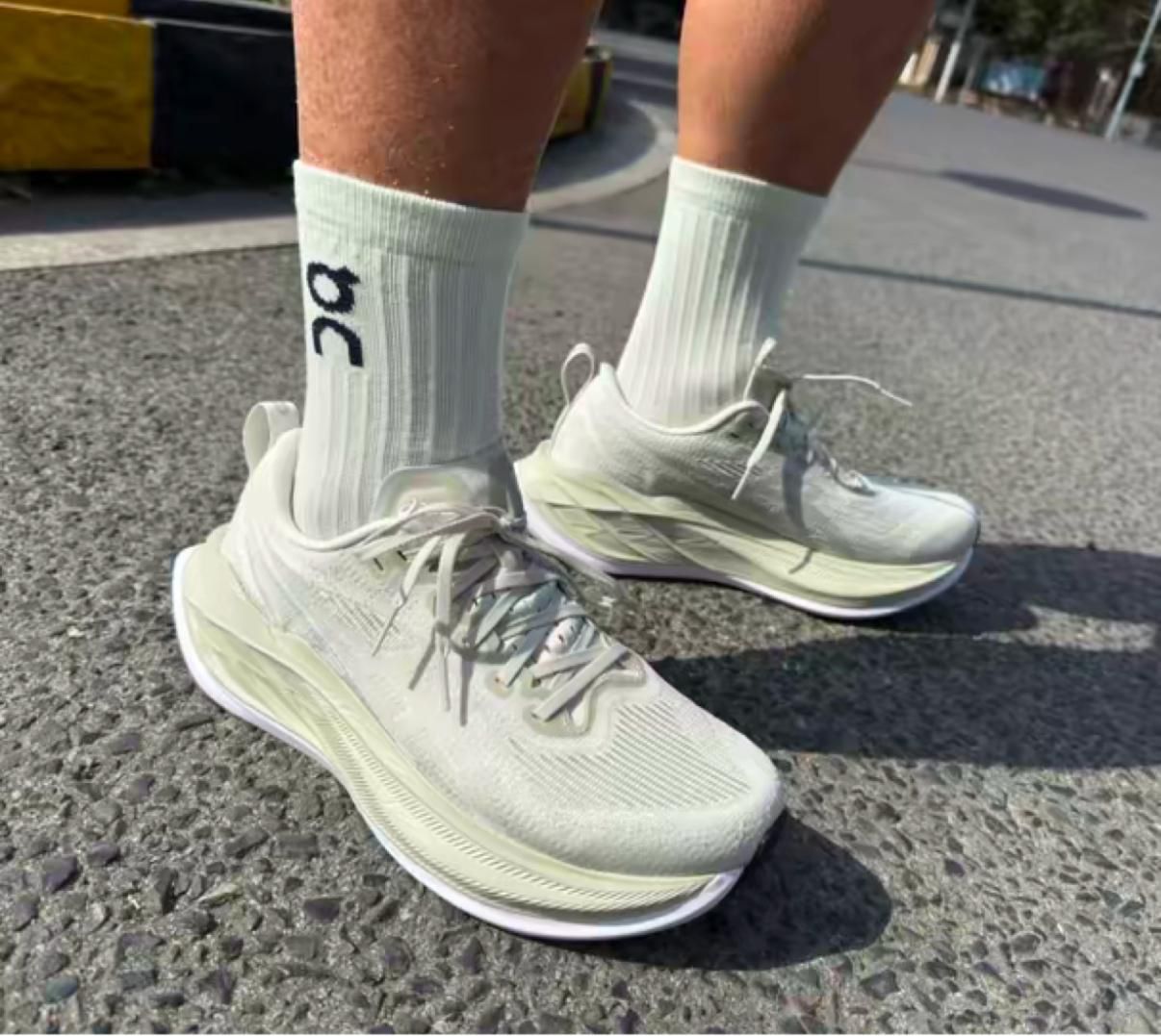 ASICS
