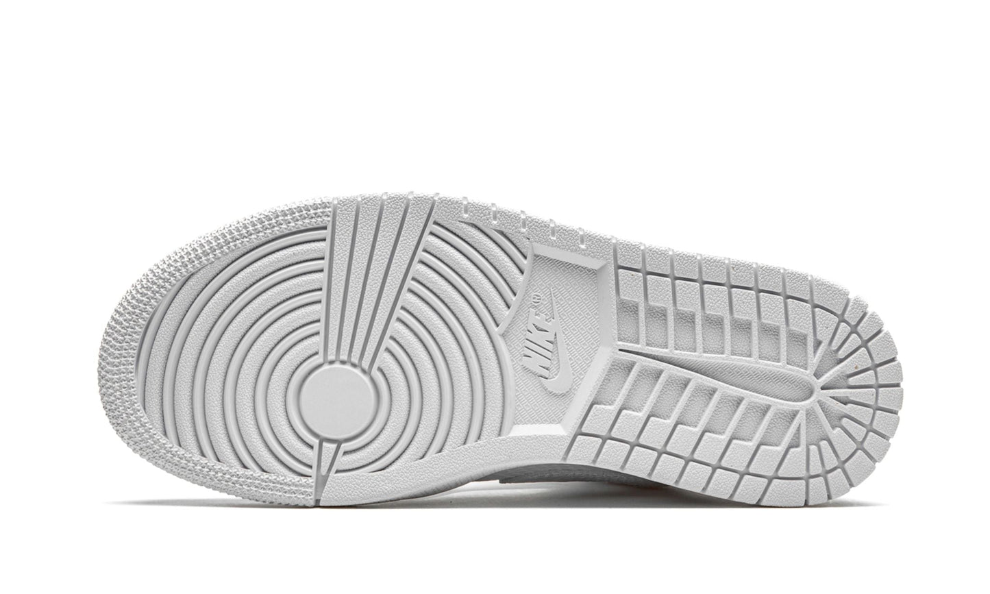 AIR JORDAN 1 MID "جلد الثعبان الأبيض"