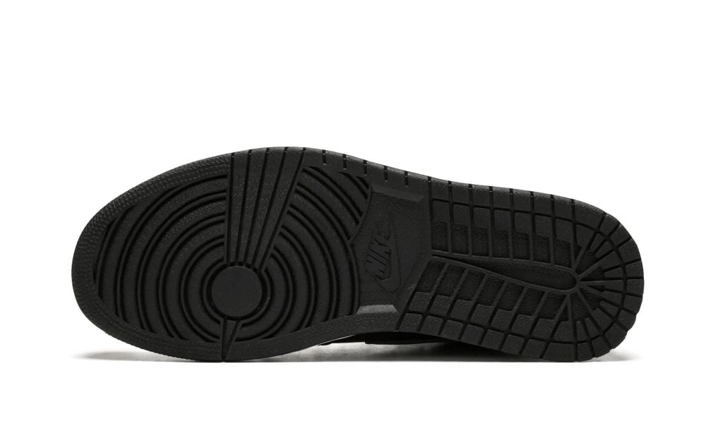 AIR JORDAN 1 ريترو هاي أو جي "شادو 2018"
