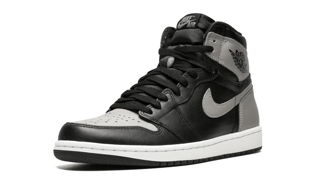 AIR JORDAN 1 ريترو هاي أو جي "شادو 2018"